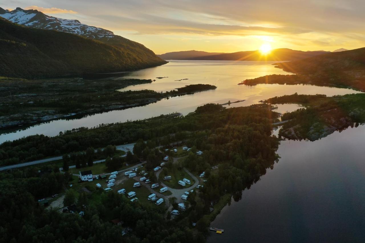 Tommerneset Camping Hotel Innhavet Bagian luar foto