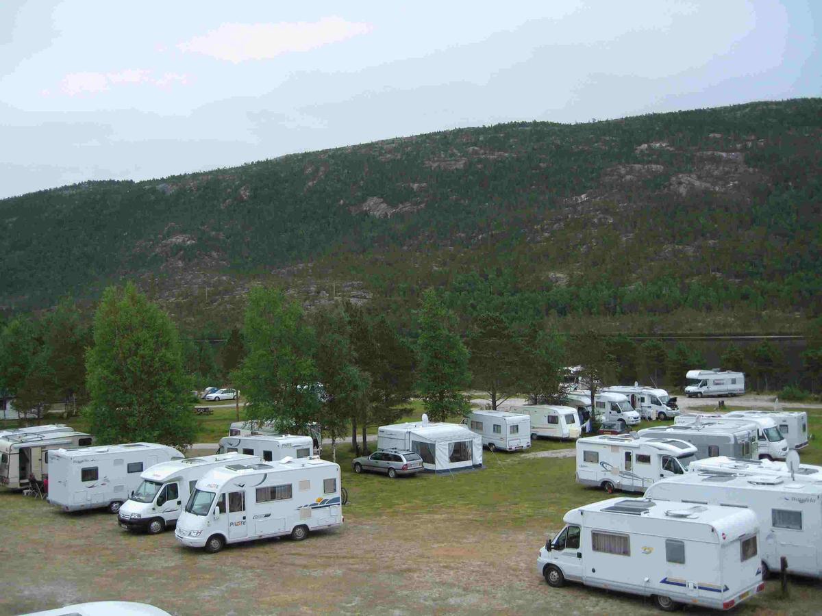 Tommerneset Camping Hotel Innhavet Bagian luar foto
